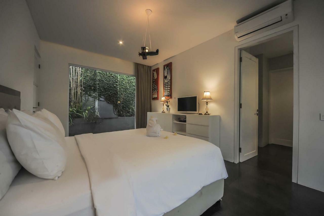 Casa Priya Petitenget Семиняк Екстериор снимка