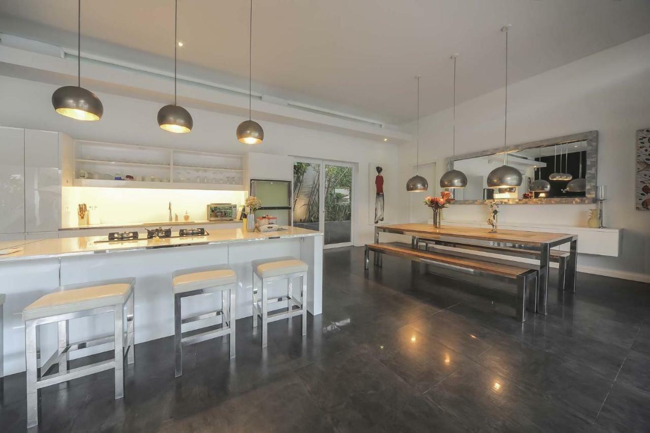 Casa Priya Petitenget Семиняк Екстериор снимка